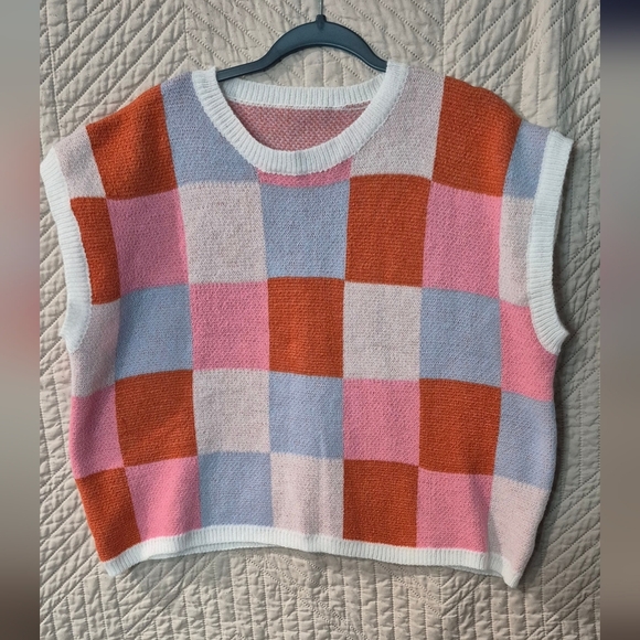 Tops - Colorful Checkered Knit Sweater Vest